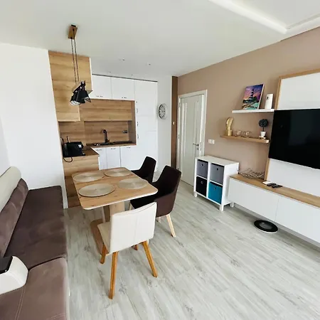 For Guests Panorama - First Line Sea